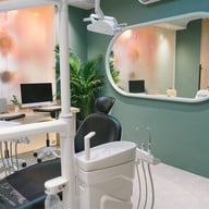 คลินิกทันตแพทย์ ณ หาดใหญ่ใน HatyaiNai Dental Clinic หาดใหญ่