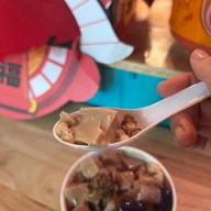 โยว ยู่ หยวน น้ำแข็งใสเกล็ดหิมะไต้หวัน (优 宇 圓) ตลาดรถไฟแดนเนรมิต สาขาตลาดรถไฟแดนเนรมิต