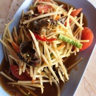 เมนูของร้าน เตี๋ยวไก่ป้ายแดง (ไก่ตุ๋นมะระ) 1