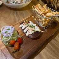 เมนูของร้าน The Sundeck Phuket