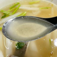 เมนูของร้าน ก๋วยจั๊บเอกไพลิน ศรีนครินทร์