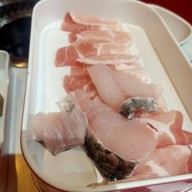 เฉาเทียนเหมิน ฮอทพอท 朝天门火锅