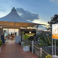 หน้าร้าน The Sundeck Phuket