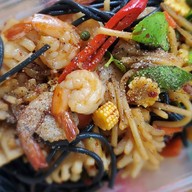 กินข้าวรึยัง? เส้นหมี่ไก่ฉีก นิคม 304