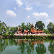 วัดแจ้ง