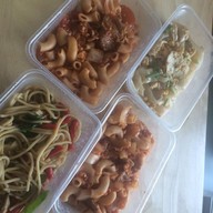 เมนูของร้าน ข้าวกล่องมหาชน