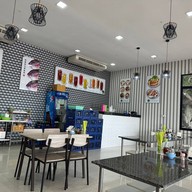 เจียงลูกชิ้นปลา  น้ำพอง