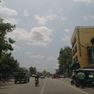 บรรยากาศ ถนนสุนทรวิจิตร นครพนม