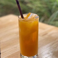 BLACKBEACH อาหารตามสั่ง แซลม่อนสด ของทานเล่น ตลาดเฟิร์สวันตลาดพลู