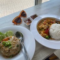 Love on Sea (Koh-Larn) เกาะล้าน