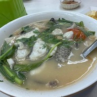 ร้านข้าวต้มร่าเริง