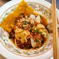 ไธพัตย์ ก๋วยเตี๋ยวต้มยำน้ำตื้น - โชคชัย4