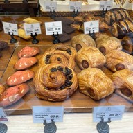 Eric Kayser เซ็นทรัลอีสต์วิลล์