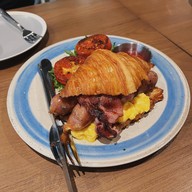 Cilantro Brunch and Bar