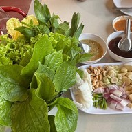 ครัวหนองขามเมี่ยงปลาจุ่ม