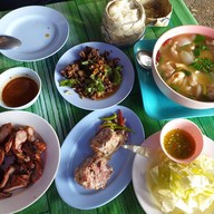 ลาบขุนเส