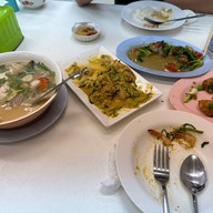 ร้านข้าวต้มร่าเริง