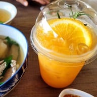 ต้มเลือดหมูบ้านร่อม