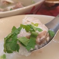 ข้าวต้มปลาลุงหนวด ศรีราชา