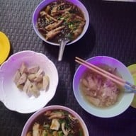 เมนูของร้าน เจ้หงส์ โจ๊ก จั๊บ เส้น