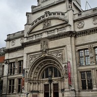 Victoria and Albert Museum