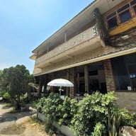 ต้มเลือดหมูบ้านร่อม