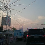 บรรยากาศ ทุ่งศรีเมือง