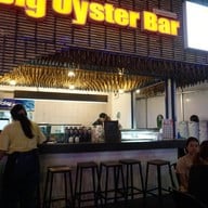 หน้าร้าน Big Oyster Bar Limelight