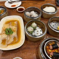 ติ่มซำบ้านมนต์