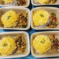 ครัวโกยุทธ์ อาหารตามสั่ง