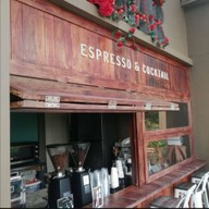 บรรยากาศ Brown House Restaurant