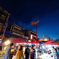 ตลาดโคยกี๊