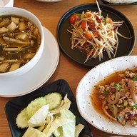 ส้มตำแซ่บดีอีสาน