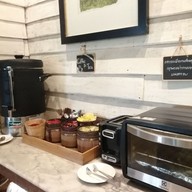 บรรยากาศ Brown House Restaurant