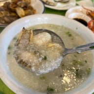 เมนูของร้าน Sheng Hai Wan  Seafood Restaurant盛海湾海鲜店
