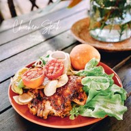 เมนูของร้าน Banyarat by Ban•Rim•Nam บ้านยะรัฐ