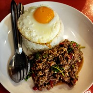 Devil Steak โครงการดราก้อนทาวน์
