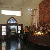 บรรยากาศ อาคารพิพิธภัณฑ์บริขารพระอาจารย์มั่น ภูริทัตตเถระ