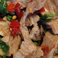 เฮียป๊อป ราชากะเพรา & สุกี้ต้นตำรับ (ร้านนี้ไม่ใช้น้ำมันผัดครับ)