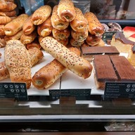 Starbucks Dubai inter national Airport