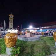 ตลาดโคยกี๊