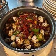 Sheng Hai Wan  Seafood Restaurant盛海湾海鲜店