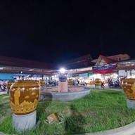 ตลาดโคยกี๊