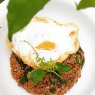 กะเพราเนื้อ รามอินทรา