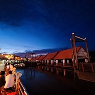 ตลาดโคยกี๊