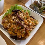 พรแหนมเนือง ระยอง