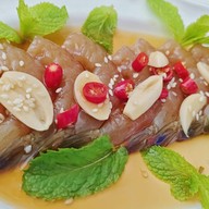อานนท์ หมูปิ้ง