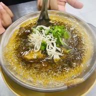 ผัดไทยกุ้งสด ไทยอาคาร