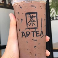 AP TEA เอพีที ชานมไข่มุก สาขาเมืองเดชพลาซ่า อยู่ติดร้านดูดีแฮร์