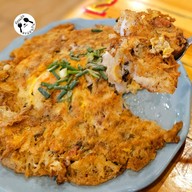 เมนูของร้าน เรือนไทย ผัดไทย หอยทอด ข้าวมันไก่